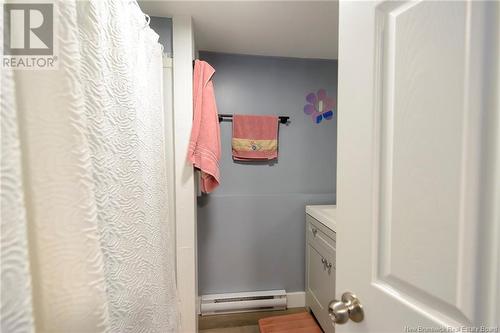 17 St. Paul Street, Saint John, NB - Indoor Photo Showing Bathroom