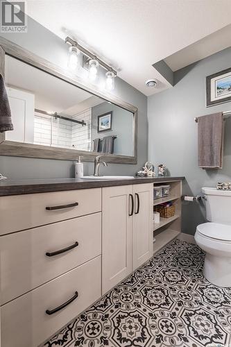 641 5Th Street E, Saskatoon, SK - Indoor Photo Showing Bathroom