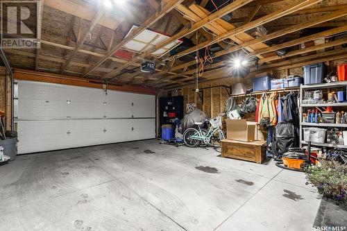 641 5Th Street E, Saskatoon, SK - Indoor Photo Showing Garage