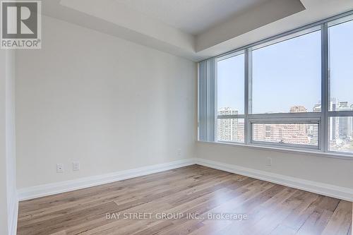 1403 - 2 Anndale Drive, Toronto, ON - Indoor Photo Showing Other Room