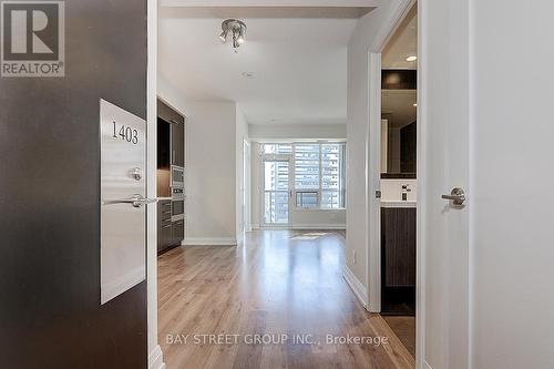 1403 - 2 Anndale Drive, Toronto, ON - Indoor Photo Showing Other Room