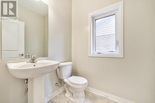 1291 Broderick Street, Innisfil, ON - Indoor Photo Showing Bathroom