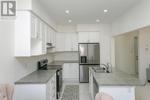 15 Hitchman Street, Brant, ON - Indoor Photo Showing Kitchen With Double Sink With Upgraded Kitchen