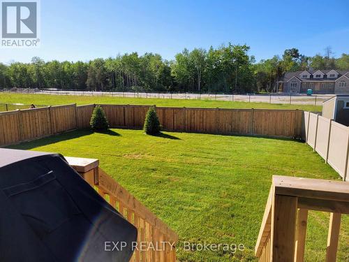 196 Ramblewood Drive, Wasaga Beach, ON - Outdoor With Backyard