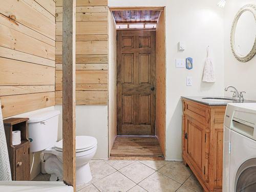 Bathroom - 529 3E Avenue Du Lac-Capri, Saint-Colomban, QC - Indoor Photo Showing Bathroom