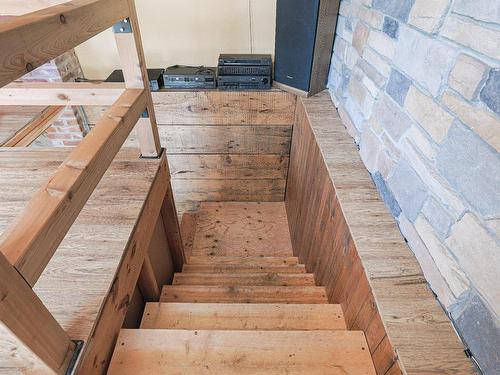 Staircase - 529 3E Avenue Du Lac-Capri, Saint-Colomban, QC - Indoor Photo Showing Other Room