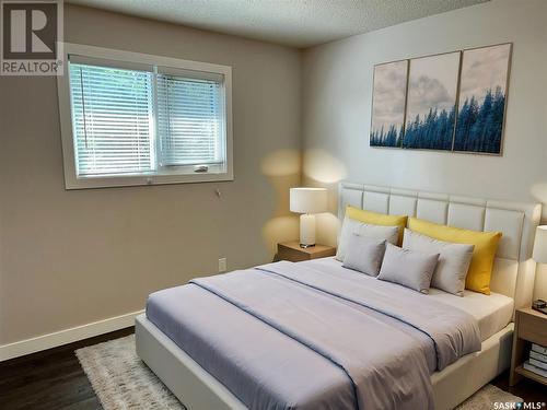 106 Ramsay Court, Saskatoon, SK - Indoor Photo Showing Bedroom