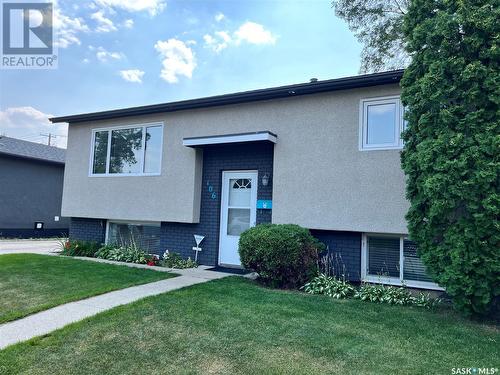 106 Ramsay Court, Saskatoon, SK - Outdoor