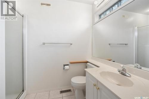 233 Mckay Court, Warman, SK - Indoor Photo Showing Bathroom