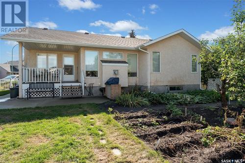 233 Mckay Court, Warman, SK - Outdoor