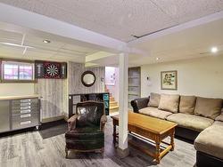 Family room - 