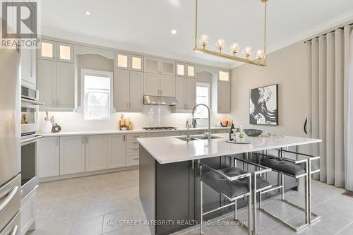 96 Mitchell Place, Newmarket, ON - Indoor Photo Showing Kitchen With Double Sink With Upgraded Kitchen