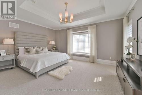 96 Mitchell Place, Newmarket, ON - Indoor Photo Showing Bedroom