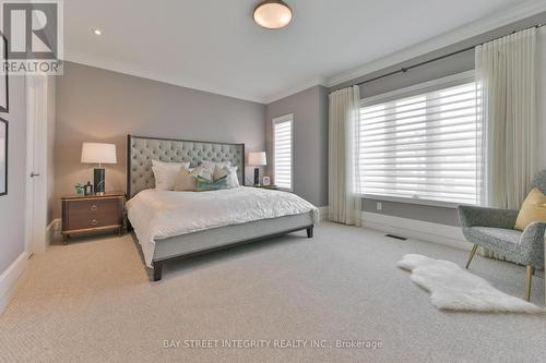 96 Mitchell Place, Newmarket, ON - Indoor Photo Showing Bedroom