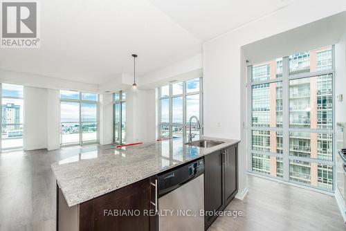 2005 - 65 East Liberty Street, Toronto, ON - Indoor Photo Showing Kitchen With Upgraded Kitchen