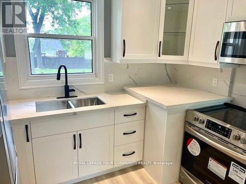 Main - 312 Cochrane Street, Whitby, ON - Indoor Photo Showing Kitchen With Double Sink