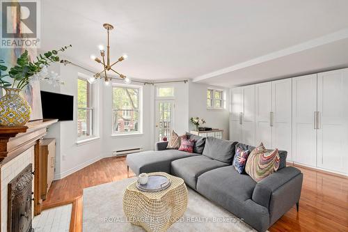 204 - 275 Queens Avenue, London, ON - Indoor Photo Showing Living Room With Fireplace