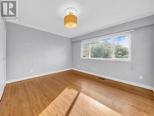 957 Shavington Street, North Vancouver, BC - Indoor Photo Showing Other Room