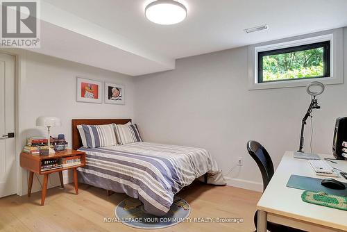 22 - 7745 Wellington Road, Guelph/Eramosa, ON - Indoor Photo Showing Bedroom