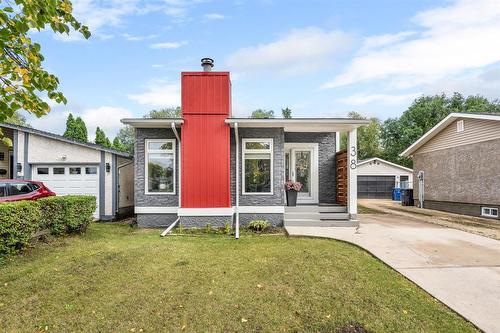 38 Woodstock Lane, Winnipeg, MB - Outdoor