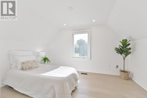 22 Donora Drive, Toronto, ON - Indoor Photo Showing Bedroom