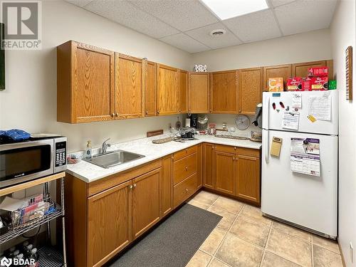 91 St. Lawrence Street E, Madoc, ON - Indoor Photo Showing Kitchen