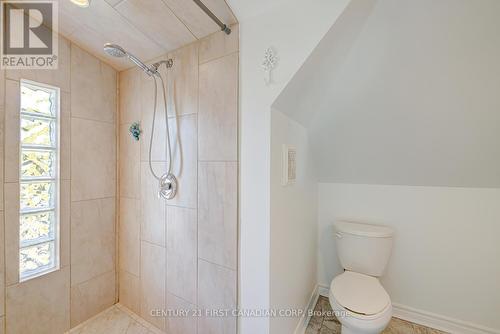 463 Maitland Street, London, ON - Indoor Photo Showing Bathroom