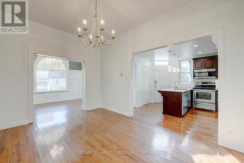 463 Maitland Street, London, ON - Indoor Photo Showing Kitchen