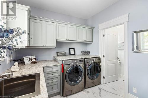 54 Fords Drive, Markdale, ON - Indoor Photo Showing Laundry Room