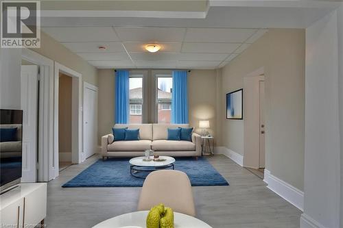 240 Duke Street E, Kitchener, ON - Indoor Photo Showing Living Room