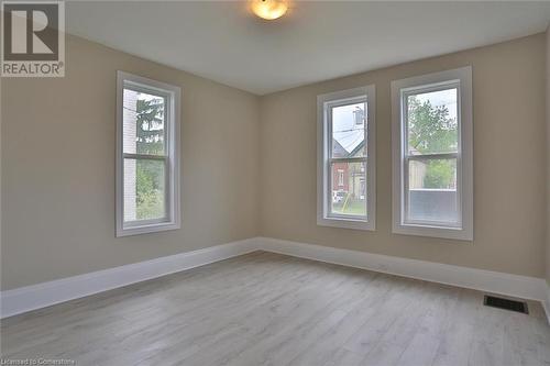 240 Duke Street E, Kitchener, ON - Indoor Photo Showing Other Room