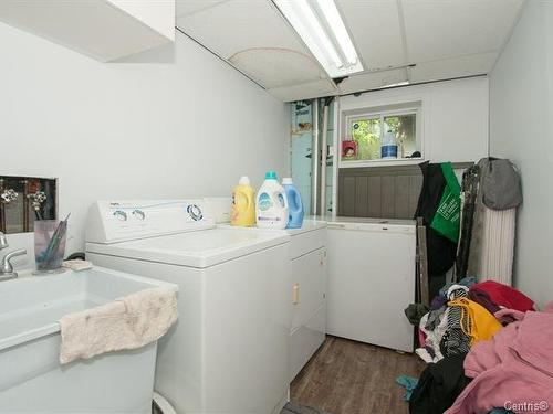 Laundry room - 5690 Boul. Milan, Brossard, QC 