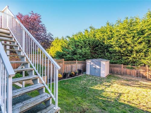 5790 Brookwood Dr, Nanaimo, BC - Outdoor