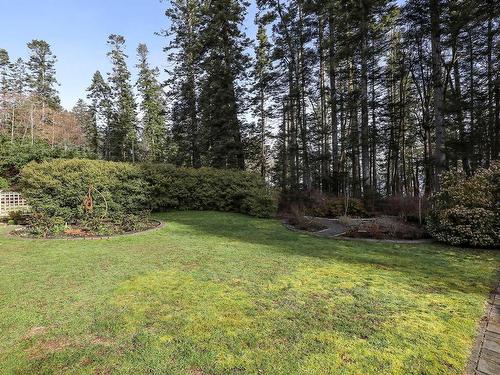 6160 Aldergrove Dr, Courtenay, BC 