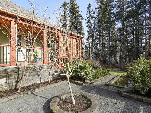 6160 Aldergrove Dr, Courtenay, BC 