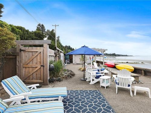 2935 Island Hwy West, Qualicum Beach, BC 