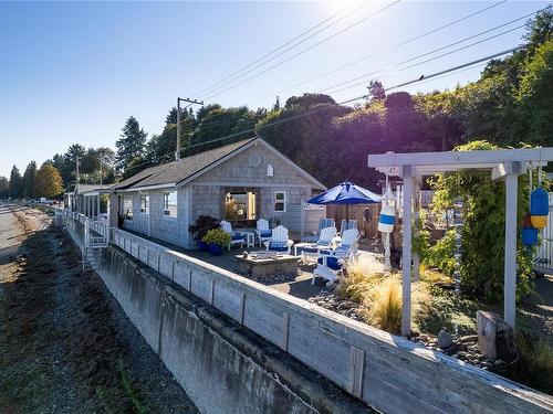 2935 Island Hwy West, Qualicum Beach, BC 