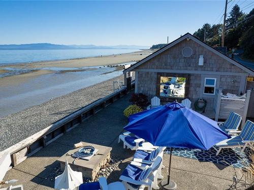 2935 Island Hwy West, Qualicum Beach, BC 