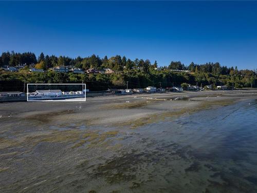 2935 Island Hwy West, Qualicum Beach, BC 