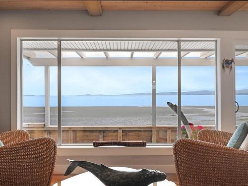 2935 Island Hwy West, Qualicum Beach, BC 