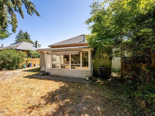 5473 Tappin St, Union Bay, BC 