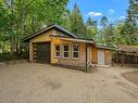 715 Salsbury Rd, Courtenay, BC 