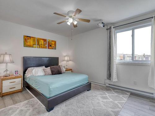 Master bedroom - 303-6320 Place Bonaventure, Brossard, QC - Indoor Photo Showing Bedroom