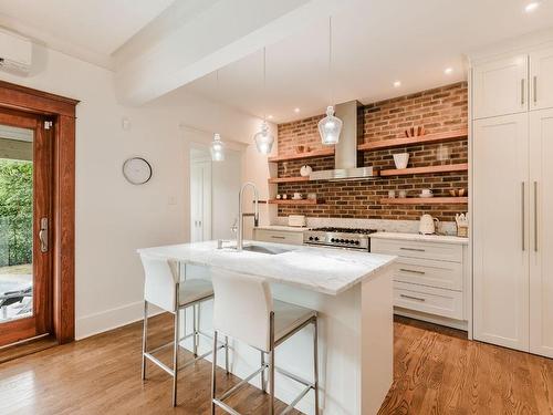 Kitchen - 127 Av. Vivian, Mont-Royal, QC - Indoor Photo Showing Kitchen