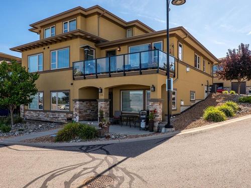 2-2171 Van Horne Drive, Kamloops, BC - Outdoor