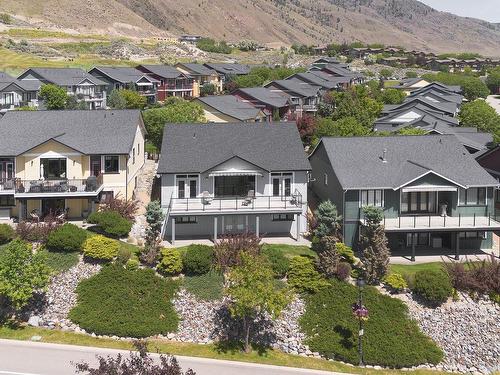 926 9Th Green Drive, Kamloops, BC - Outdoor With Deck Patio Veranda With Facade