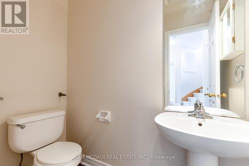 60 Pefferlaw Circle, Brampton, ON - Indoor Photo Showing Bathroom