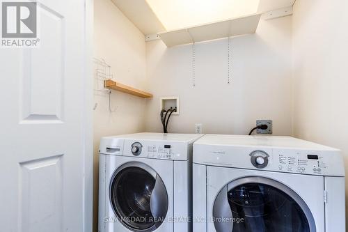 60 Pefferlaw Circle, Brampton, ON - Indoor Photo Showing Laundry Room