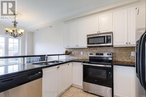 60 Pefferlaw Circle, Brampton, ON - Indoor Photo Showing Kitchen With Double Sink