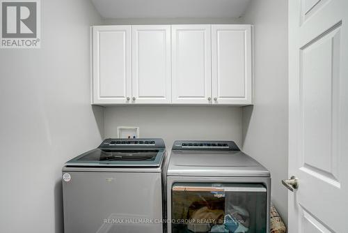 101 Fernglen Crescent, Whitchurch-Stouffville, ON - Indoor Photo Showing Laundry Room